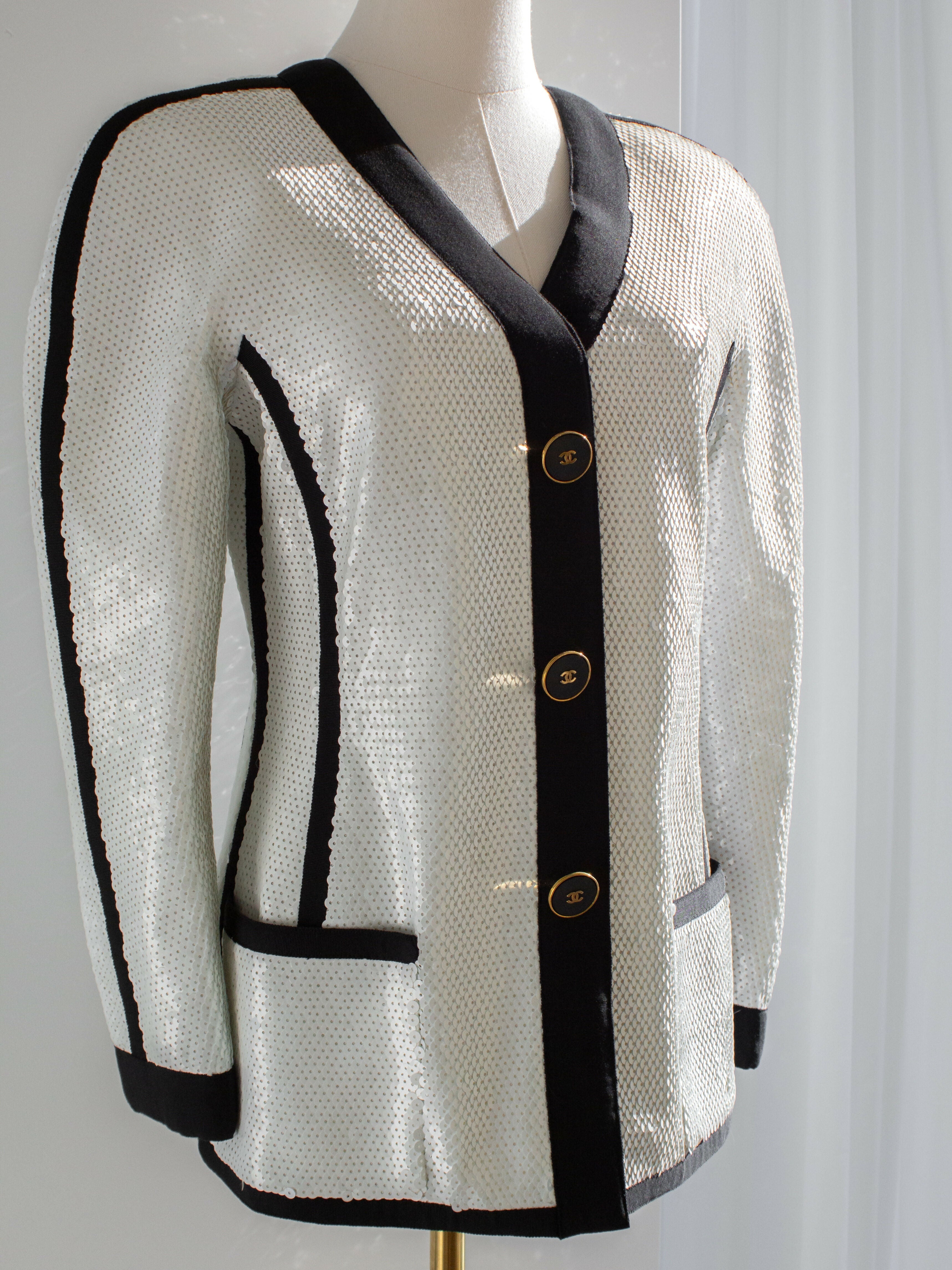 Chanel Vintage S/S 1991 Collector White Black Sequin CC Scuba Jacket