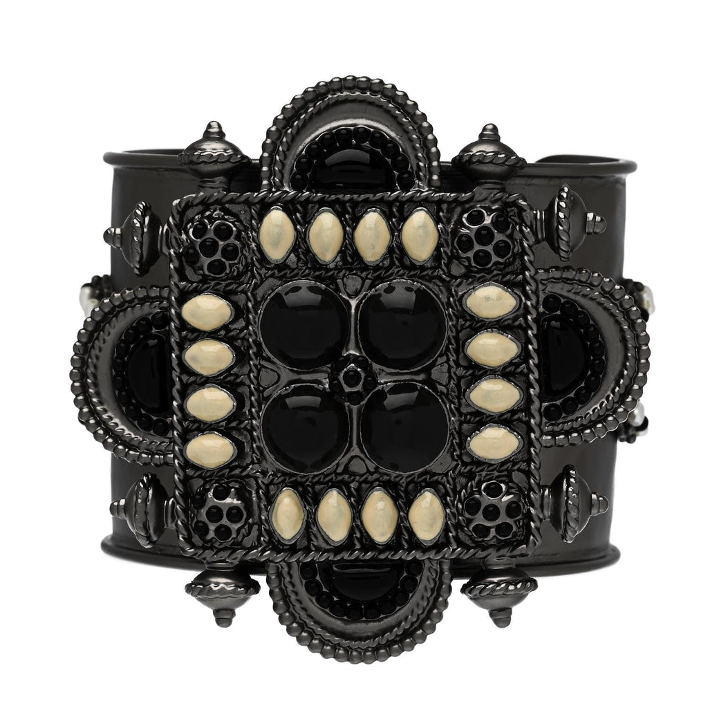 Resin Gripoix Pearl CC Wide Cuff Dark Silver