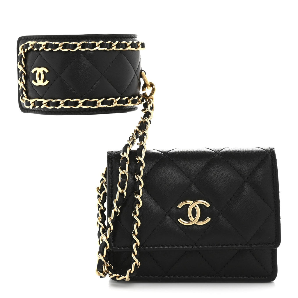 Lambskin Quilted Flap  Holder With Cuff Black