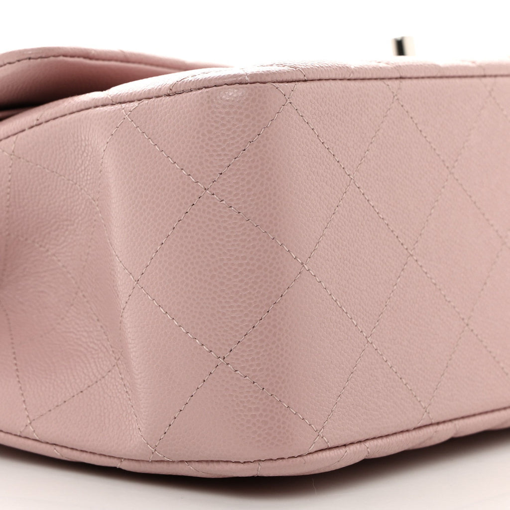 Caviar Quilted Jumbo Double Flap Light Purple