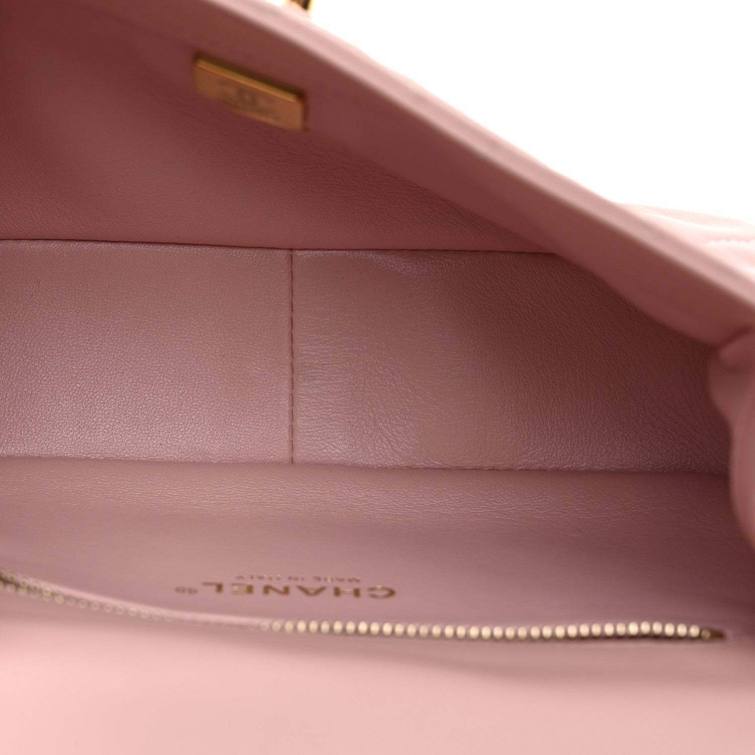 Lambskin Resin Pearl Quilted Small Flap Pink