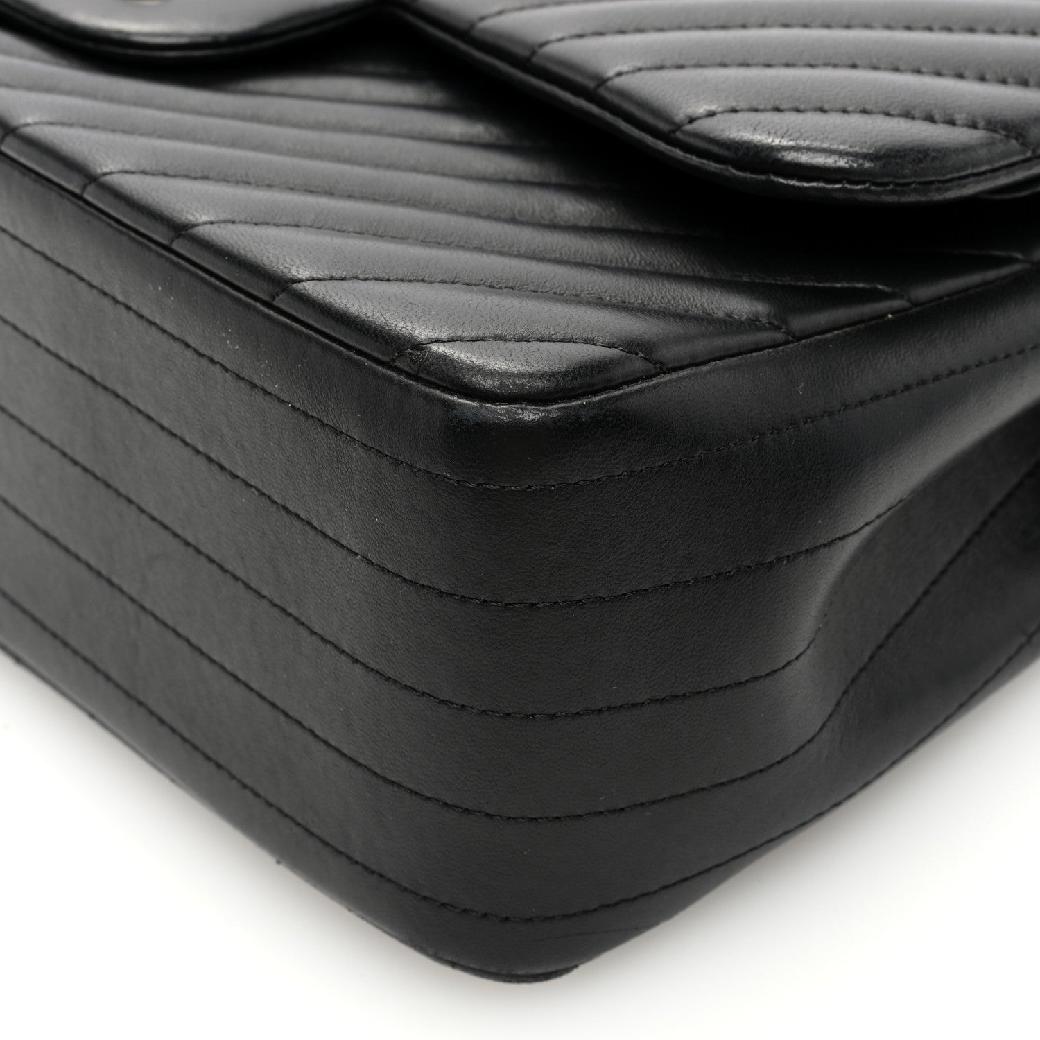 Lambskin Chevron Quilted Jumbo Double Flap Black
