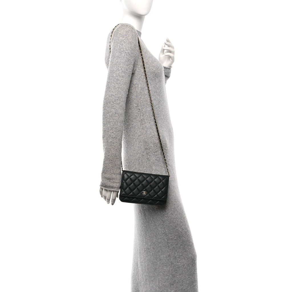 Lambskin Quilted Wallet On Chain WOC Black