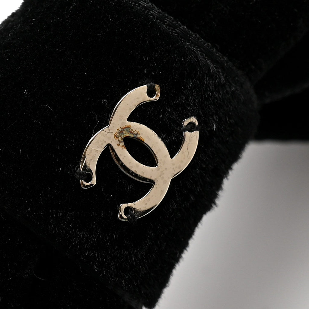 Velvet Bow CC Hair Clip Black