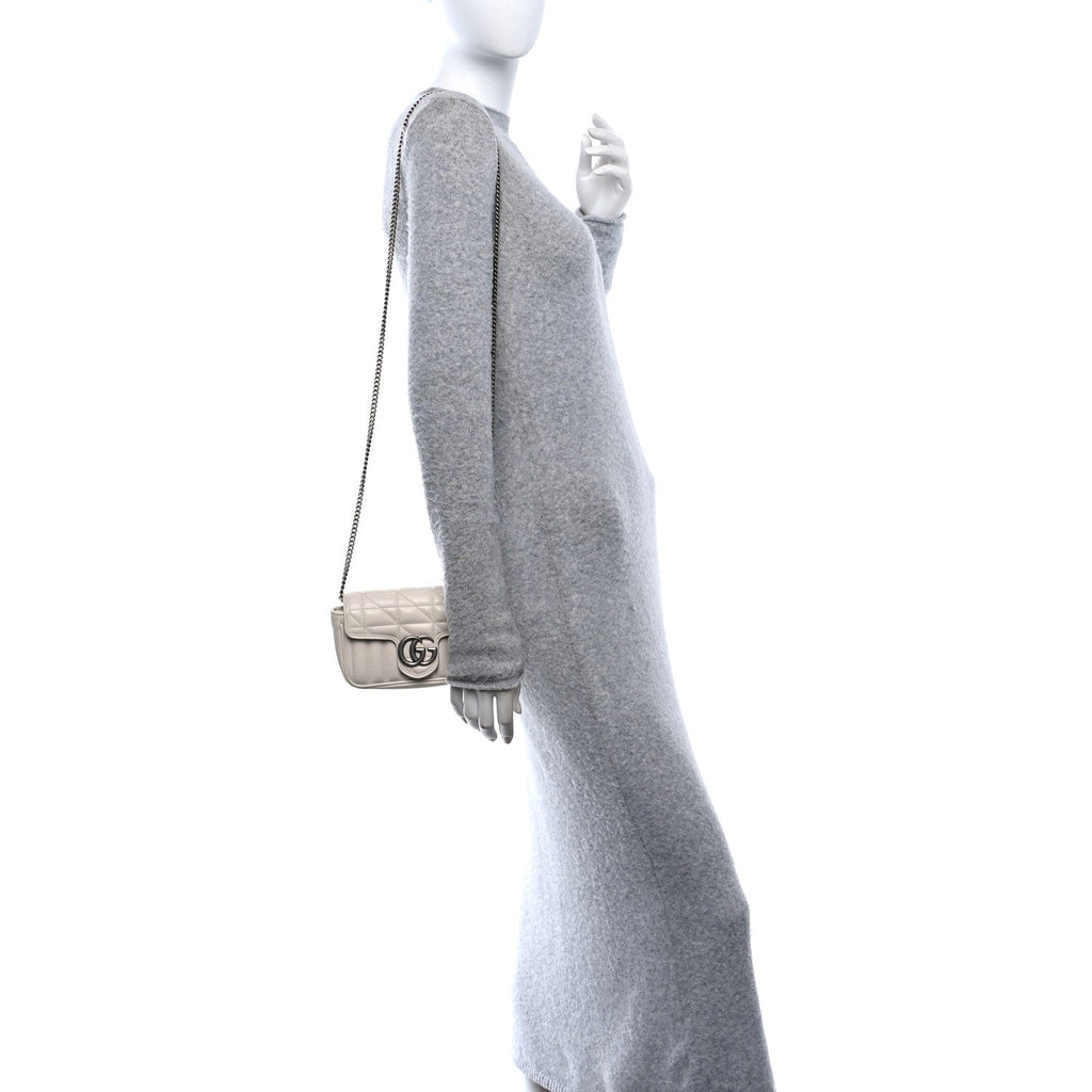 Calfskin Matelasse Aria Super Mini GG Marmont Shoulder Bag Mystic White