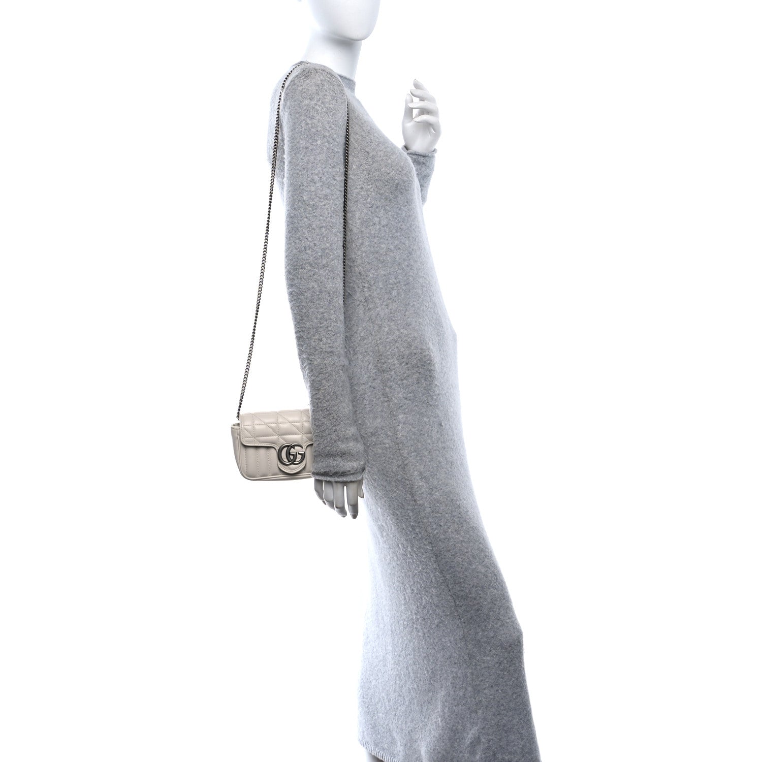 Calfskin Matelasse Aria Super Mini GG Marmont Shoulder Bag Mystic White