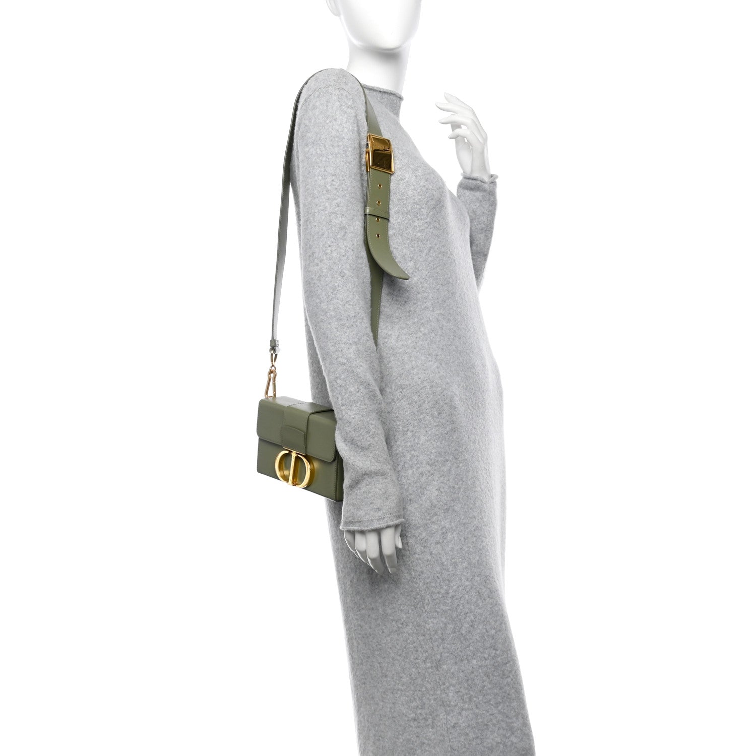 Box Calfskin 30 Montaigne Box Bag Mint Green