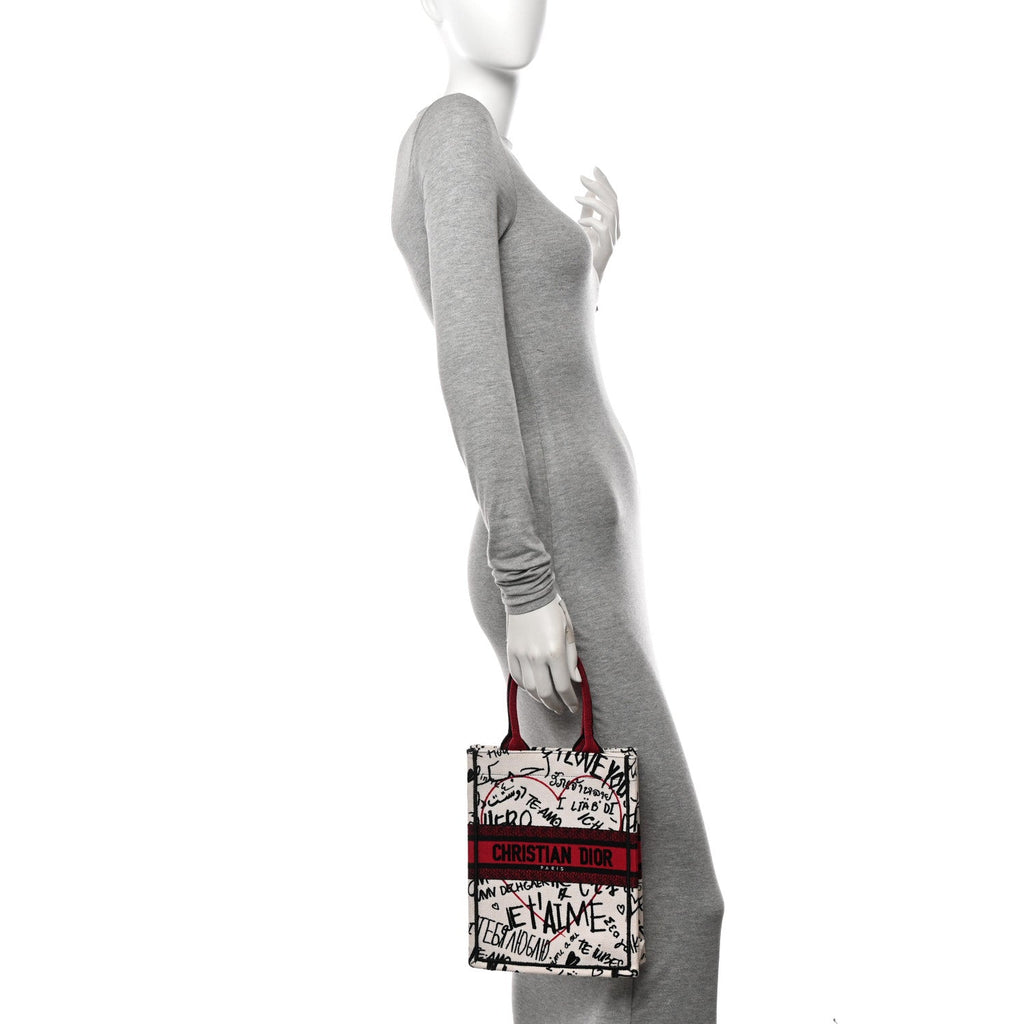 Canvas Embroidered Vertical Dioramour Graffiti Book Tote Latte Multicolor