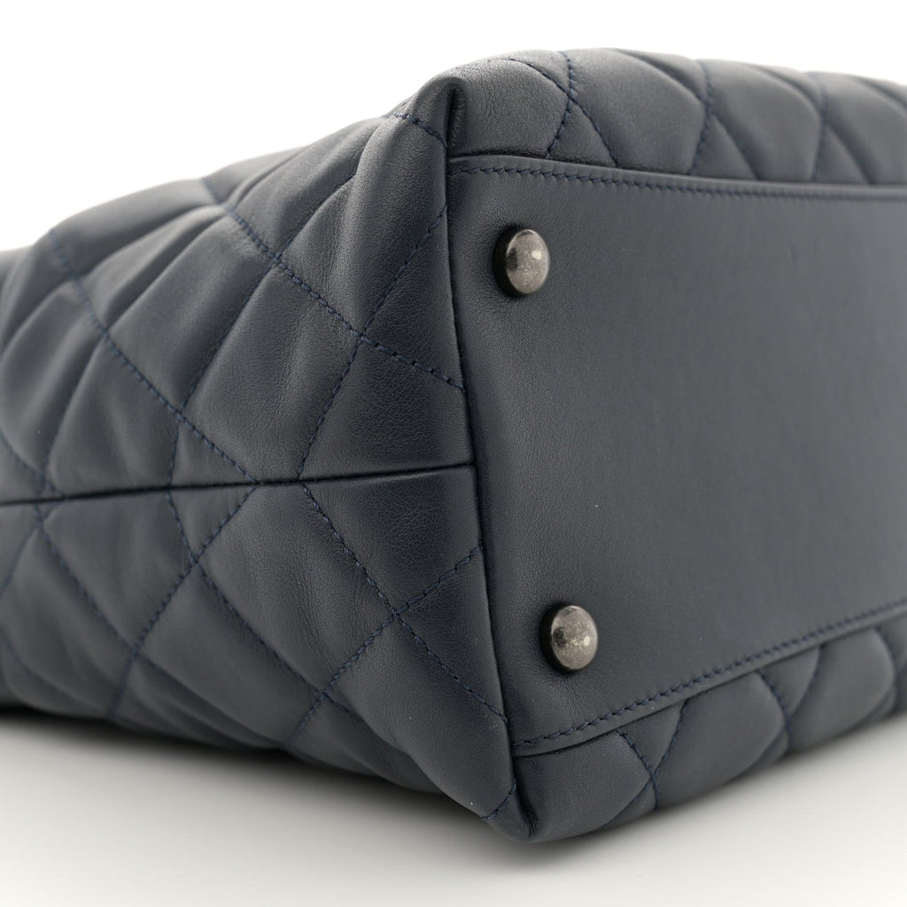 Calfskin Tweed Quilted Small Tote Navy Multicolor