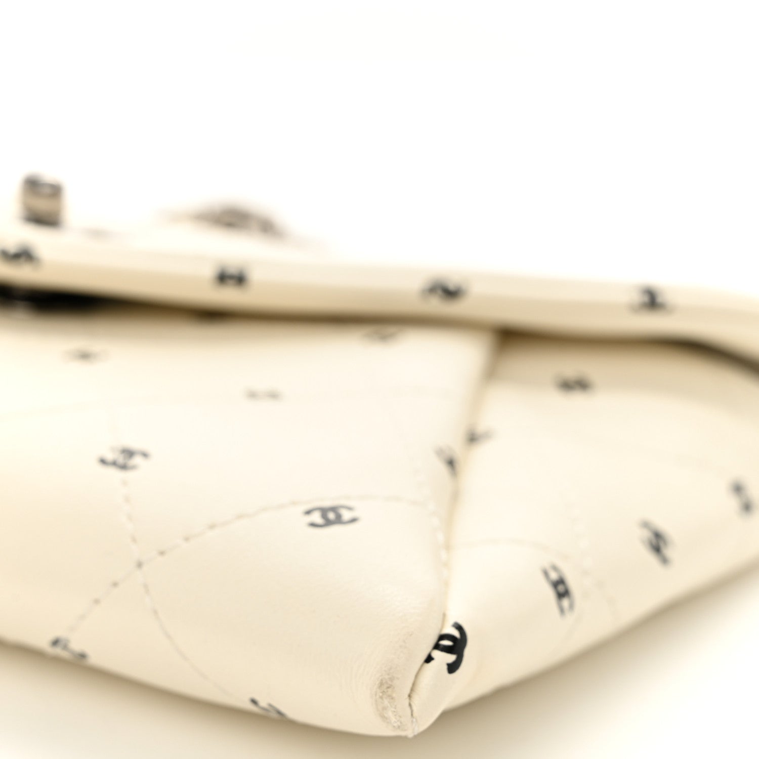Printed Lambskin Logo CC Envelope Clutch With Chain White