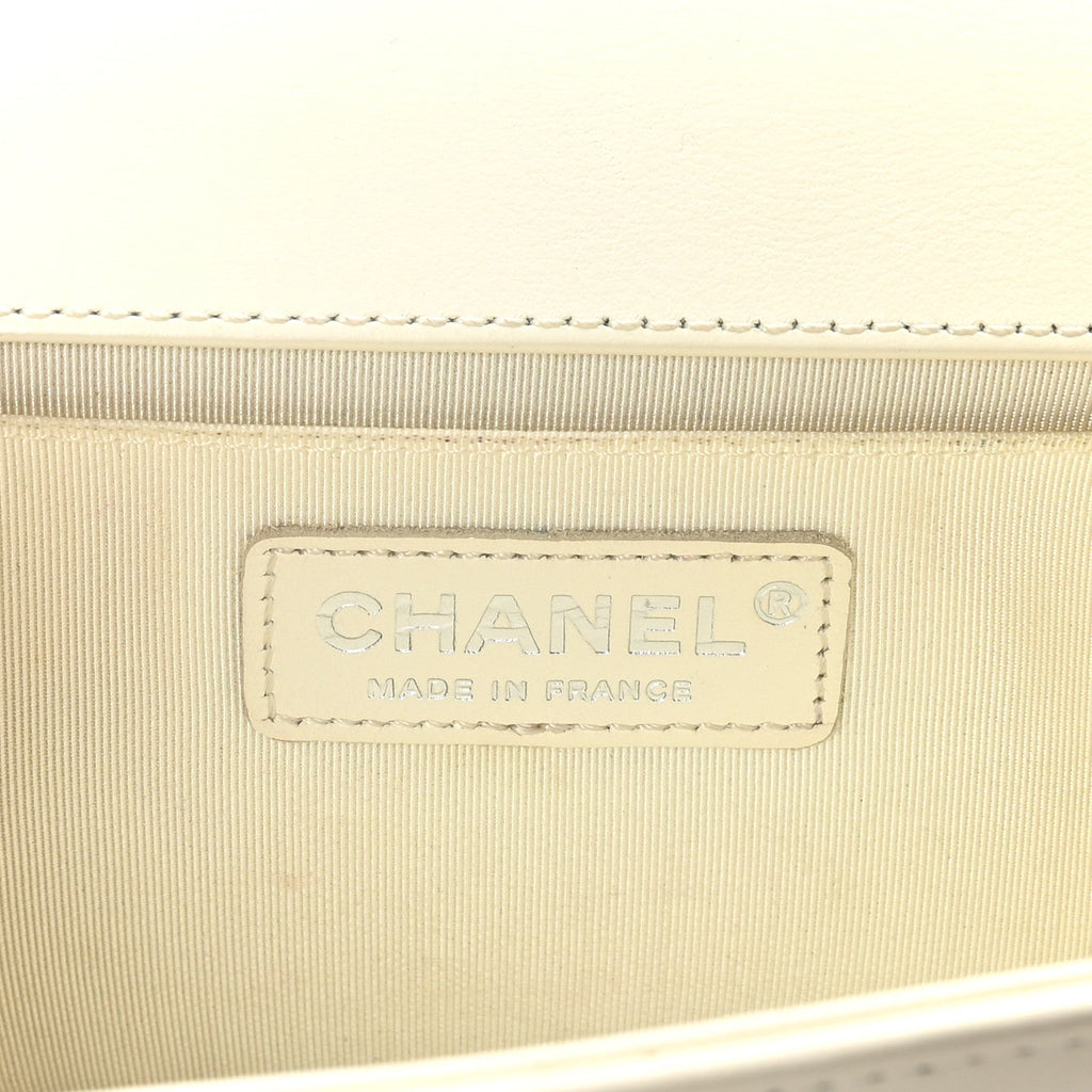 Calfskin Quilted Medium Boy Flap White