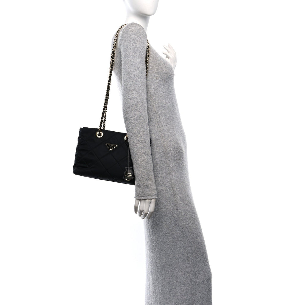 Re-Nylon Impuntu Quilted Re-Edition 1995 Chaine Small Tote Bag Black