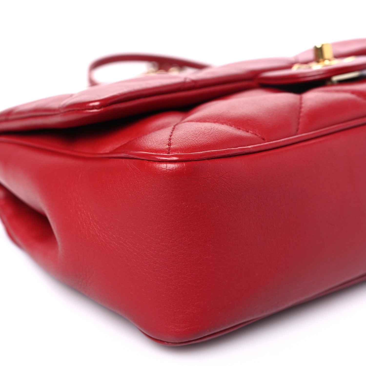 Lambskin Quilted Small Easy Carry Flap Red