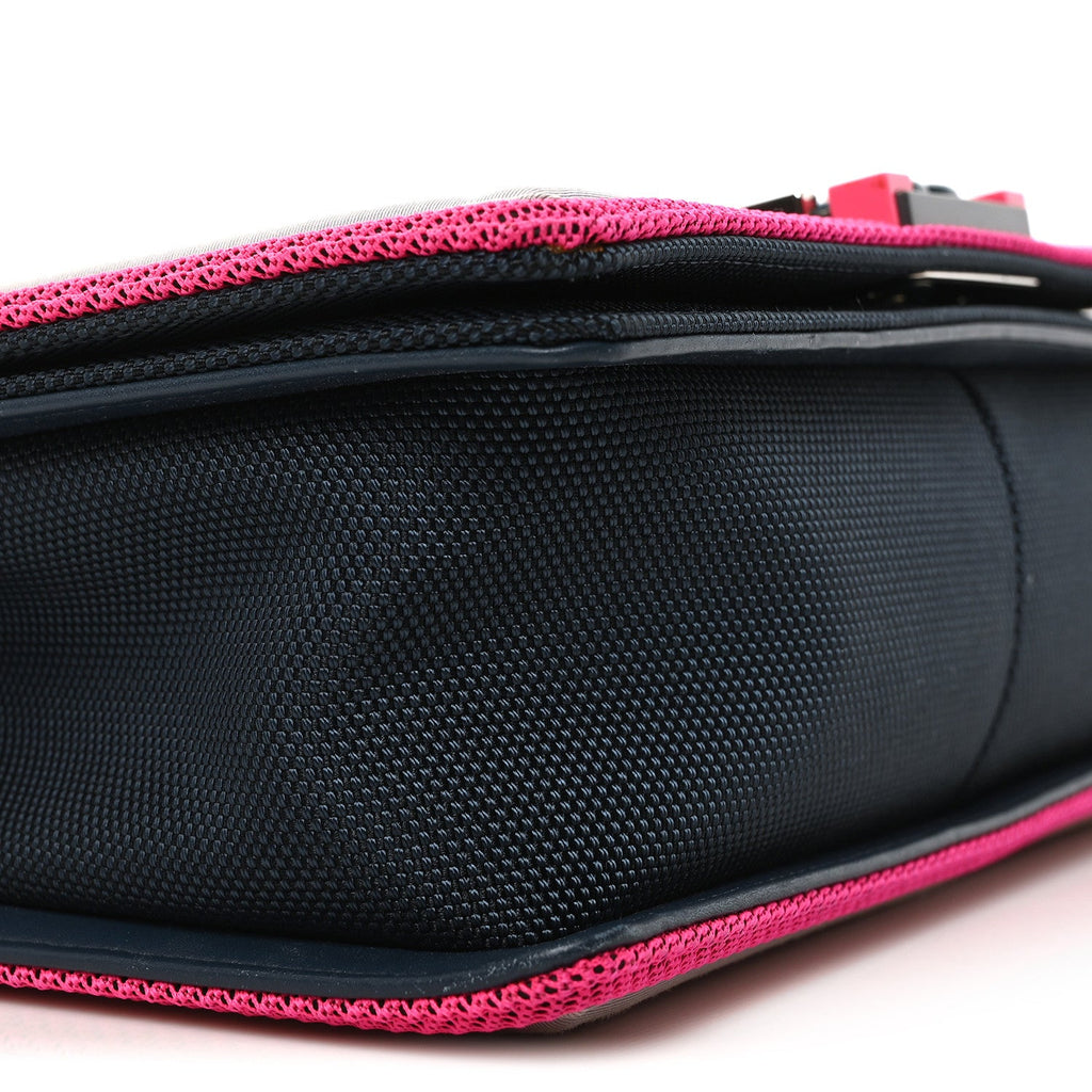 Canvas Quilted Medium Fluo Boy Flap Dark Navy Fuchsia Grey