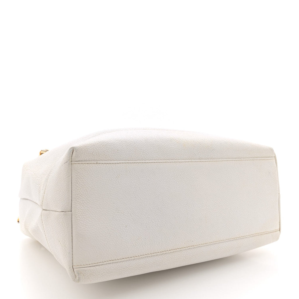 Caviar CC Shoulder Bag White