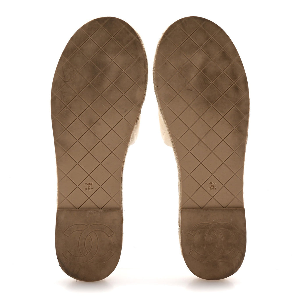 Lambskin Quilted CC Chain Espadrille Mules 37 White