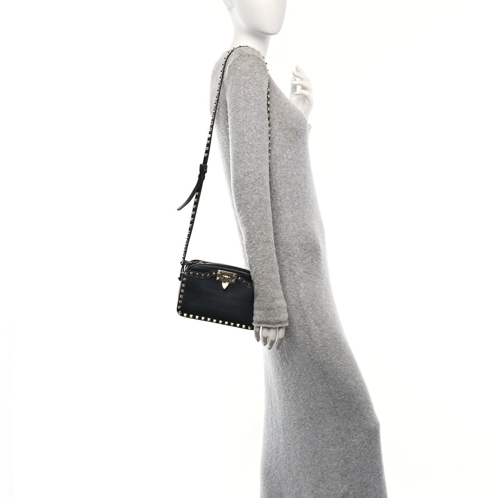 Grained Calfskin Rockstud Flip Lock Camera Crossbody Bag Black