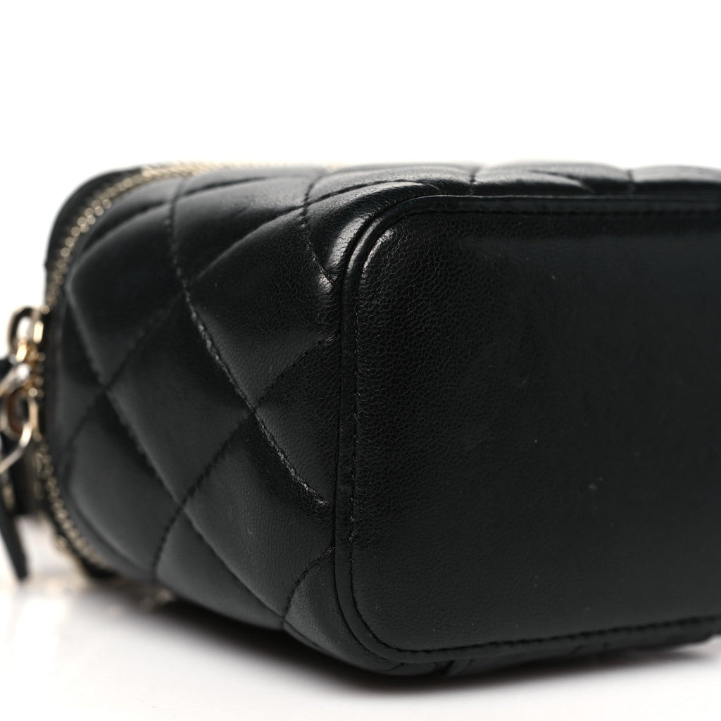 Lambskin Quilted Mini Vanity Case With Chain Black