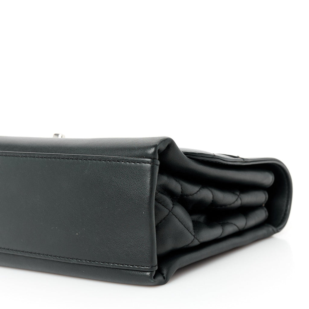 Calfskin Small Tramezzo Flap Black