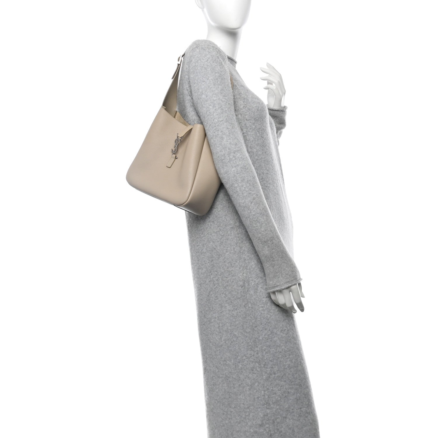 Smooth Calfskin Small Le 5 A 7 Soft Hobo Dusty Grey