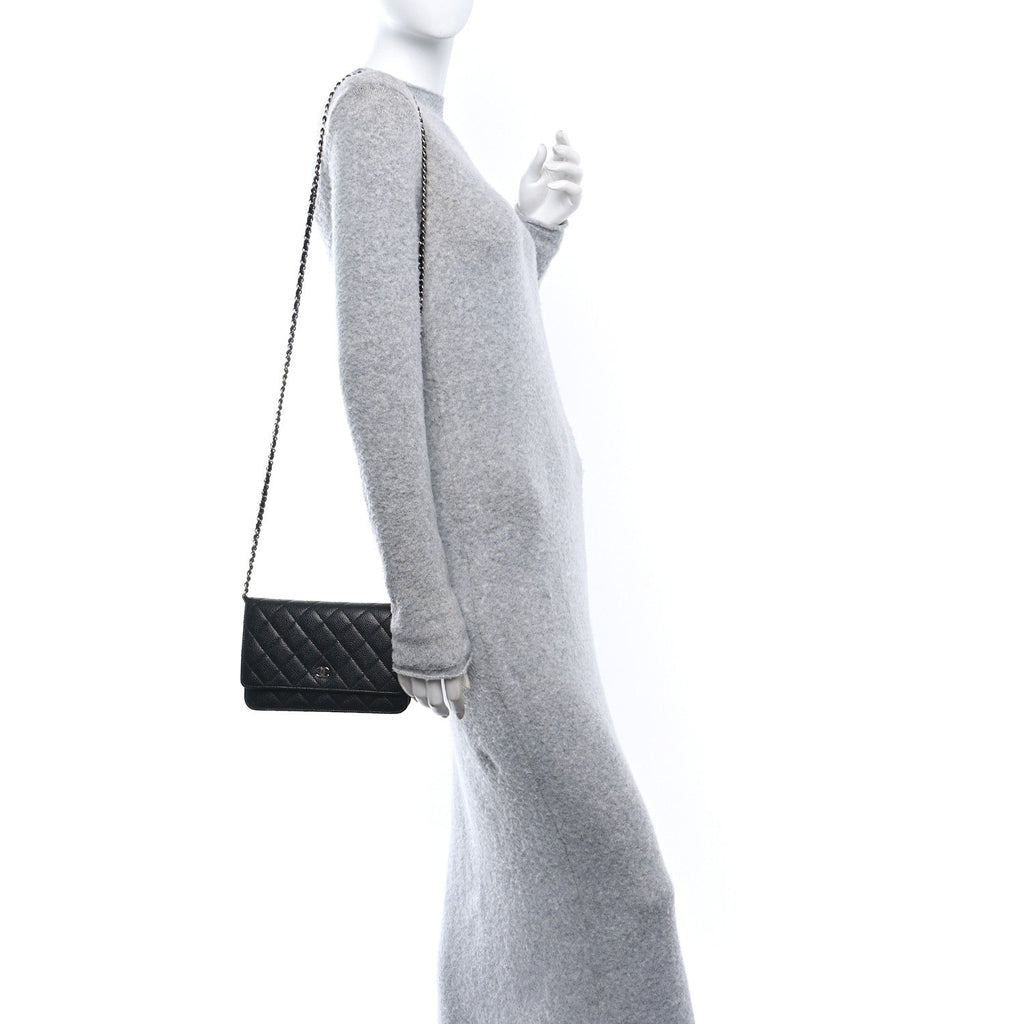 Caviar Quilted Wallet on Chain WOC Black