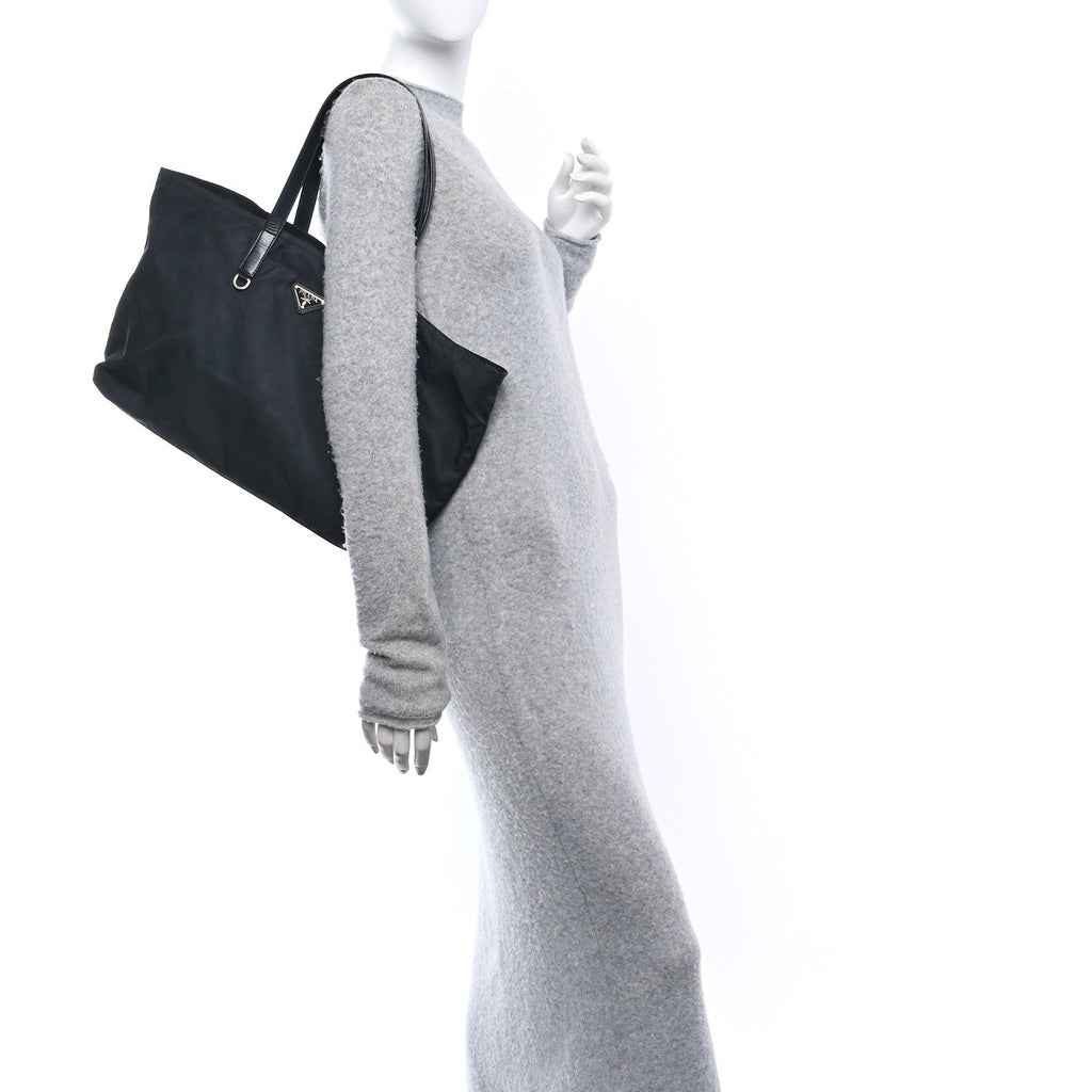 Tessuto Nylon Vela Tote Black