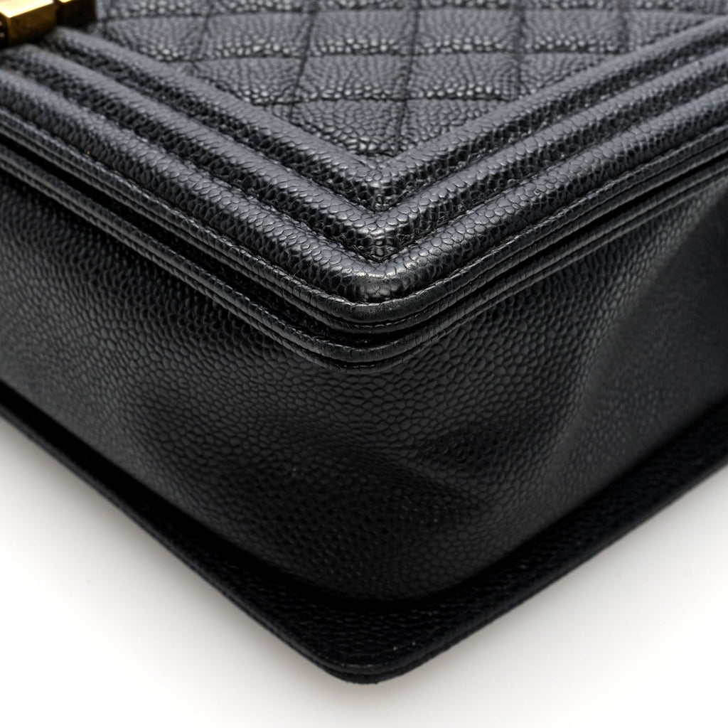 Caviar Quilted New Medium Boy Flap Black