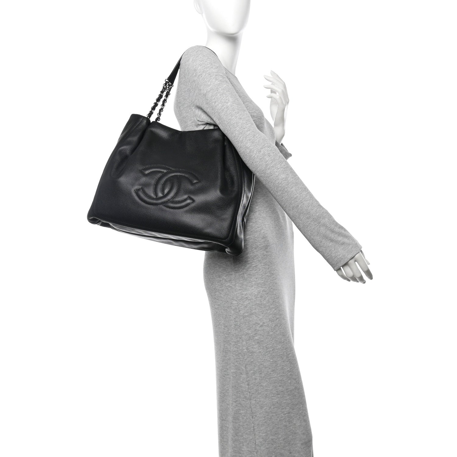 Caviar Timeless CC Shoulder Bag Black