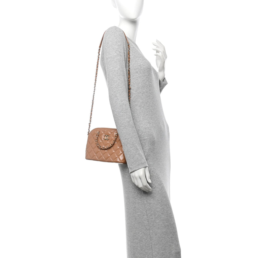 Shiny Lambskin Quilted Shiny Coco Clutch With Chain Dark Beige
