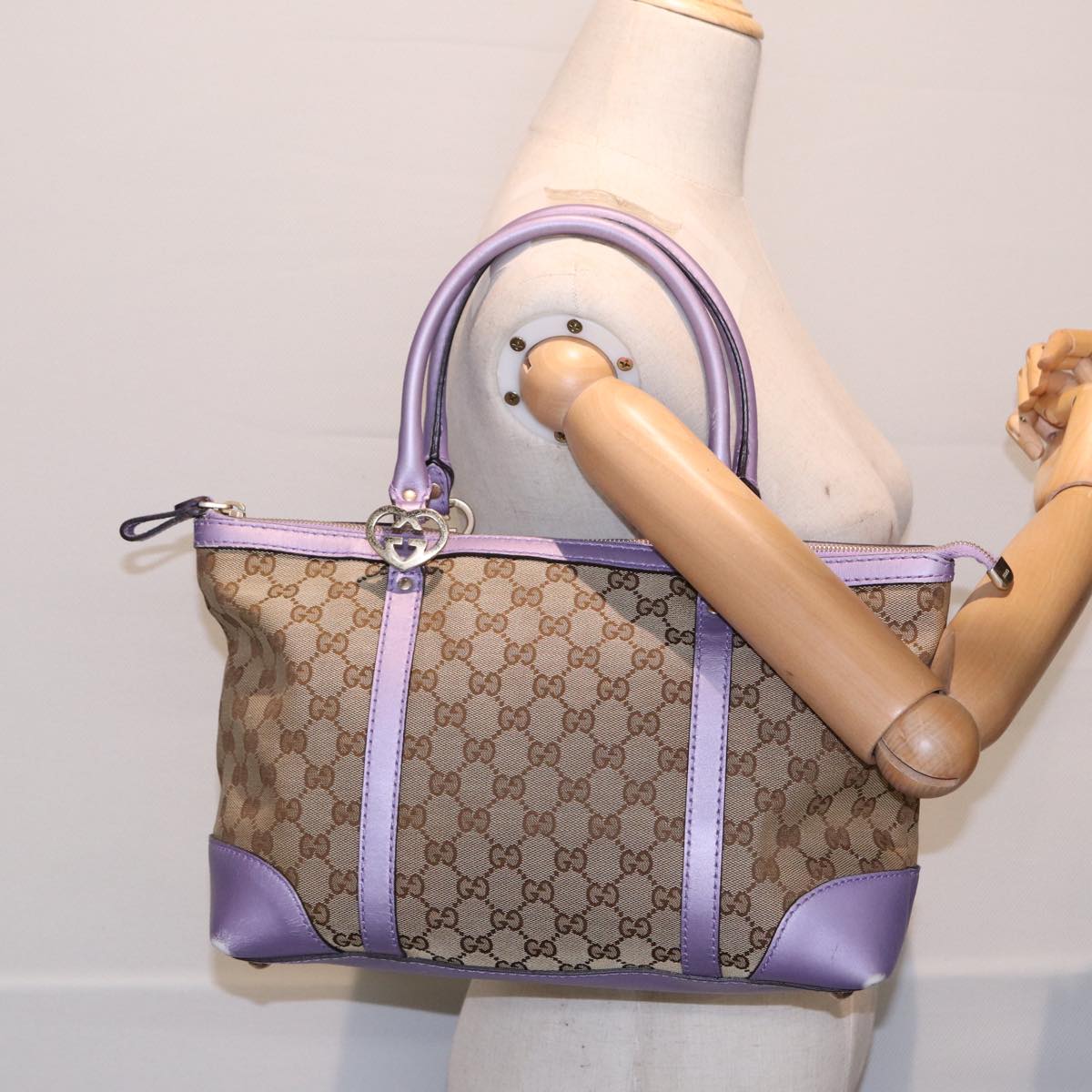 Gucci Lovely heart