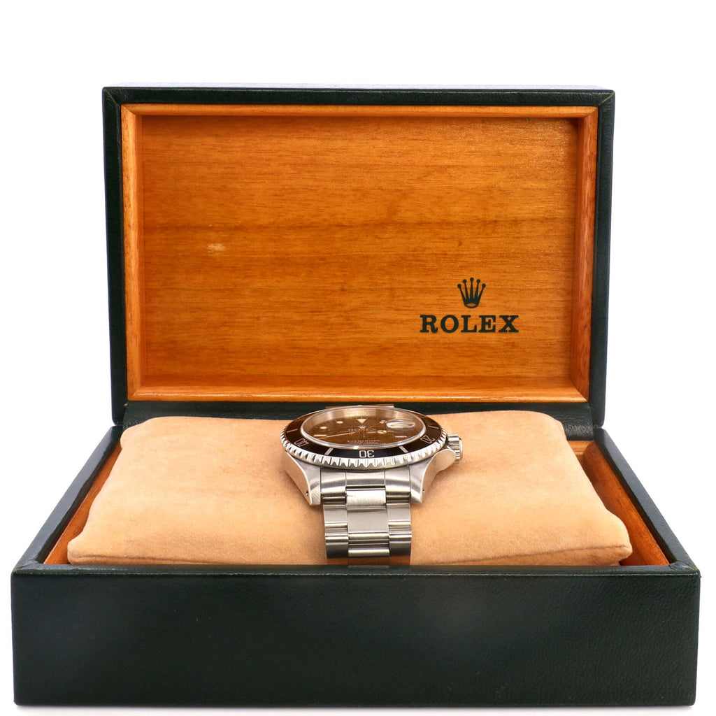 Oyster Perpetual Submariner Date Automatic Watch Stainless Steel 40