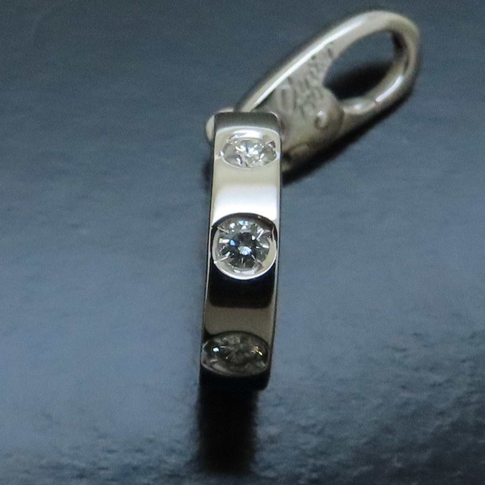 Baby Love Charm 18K White Gold with 7 Diamonds