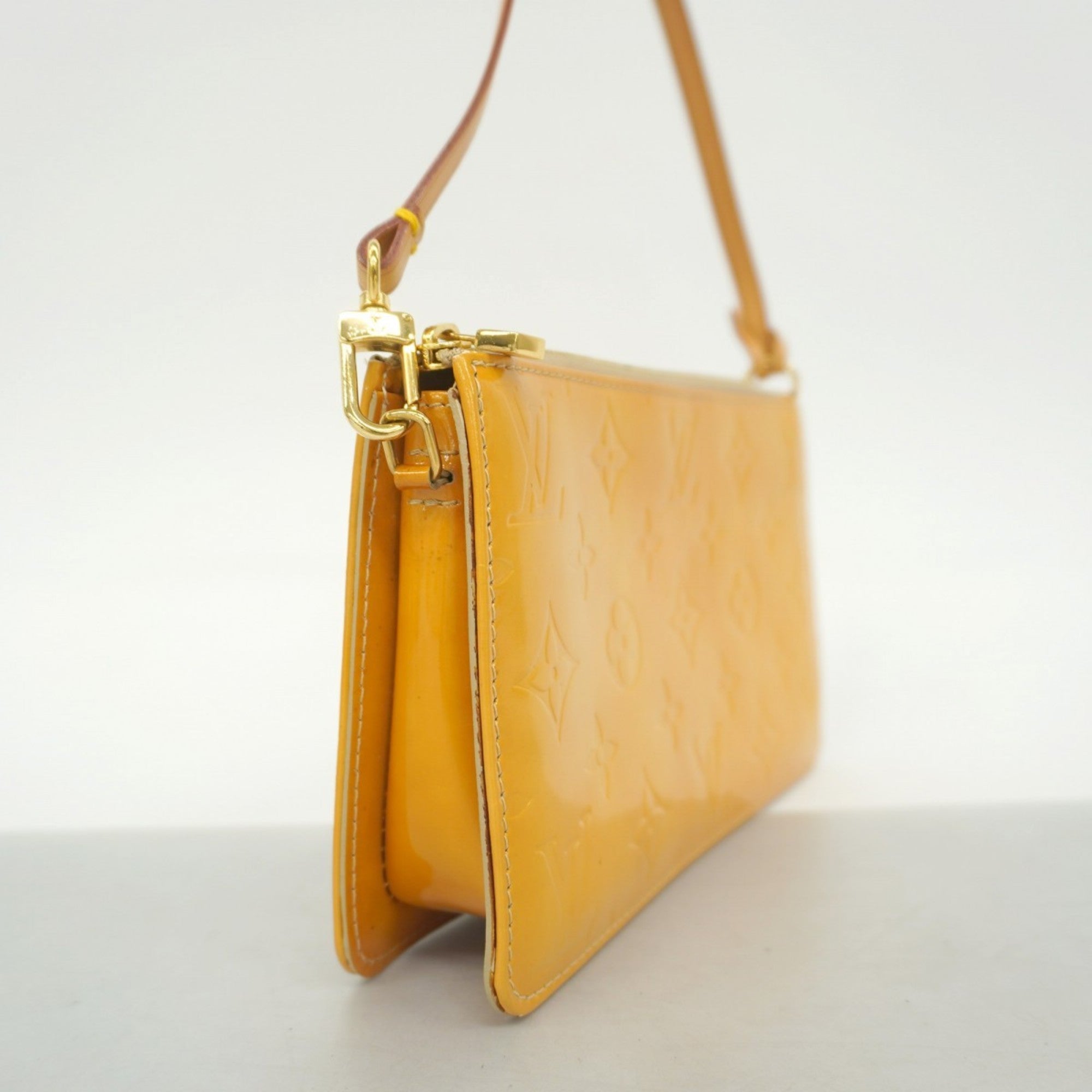 Lexington Pochette Monogram Vernis