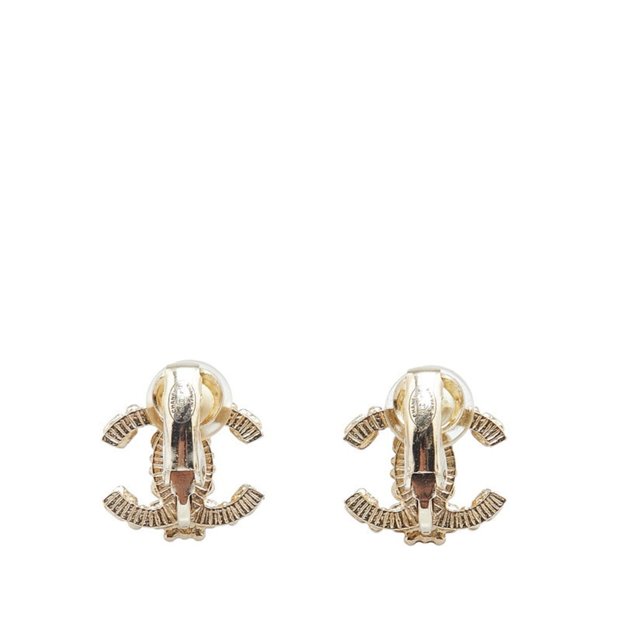 CC Logo Clip-On Earrings Metal Gold-Tone Metal