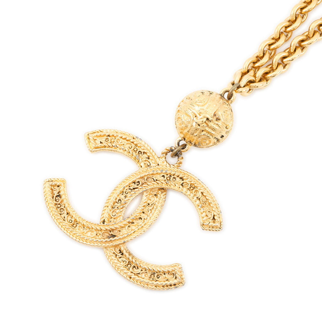 CC Logo Pendant Necklace Metal