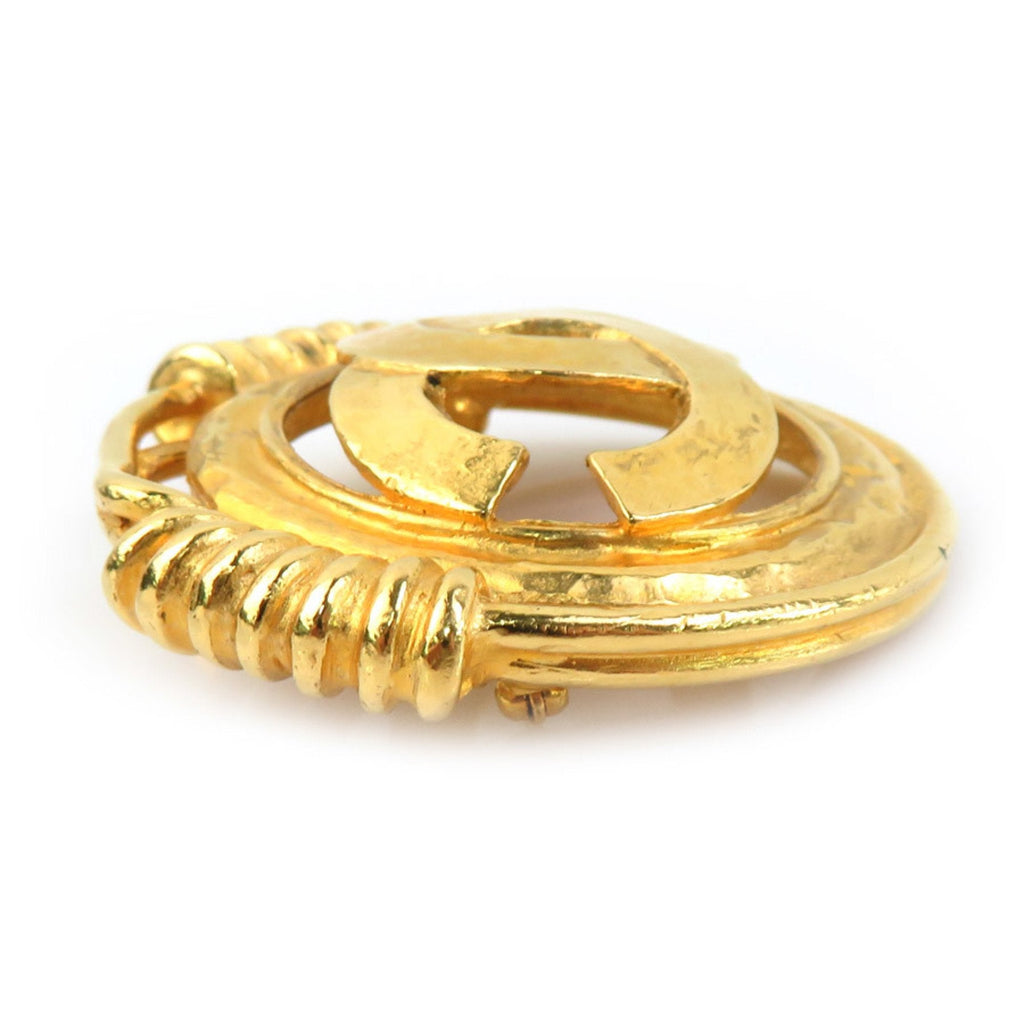 CC Logo Brooch Gold-Tone Metal