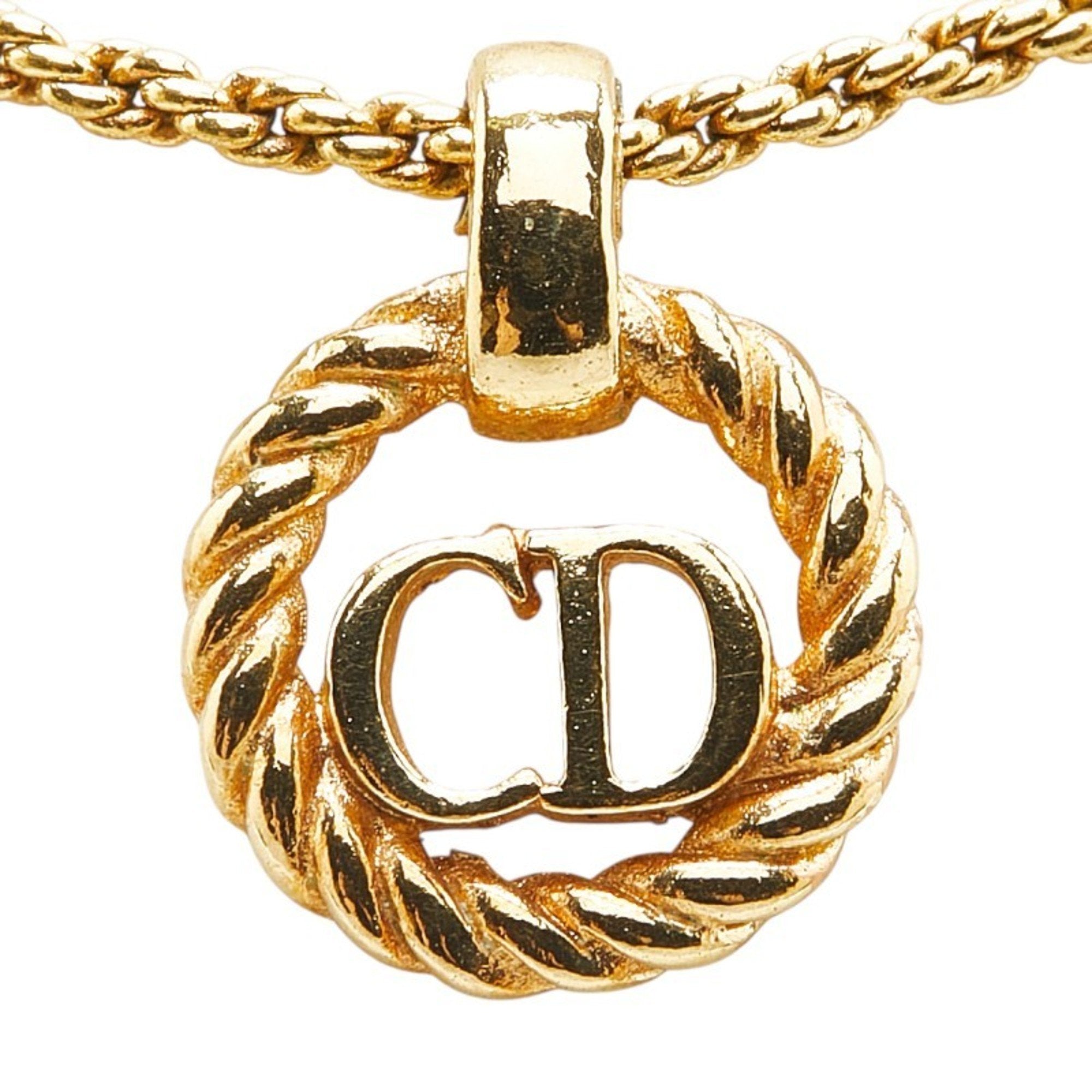 Pendant Necklace Gold