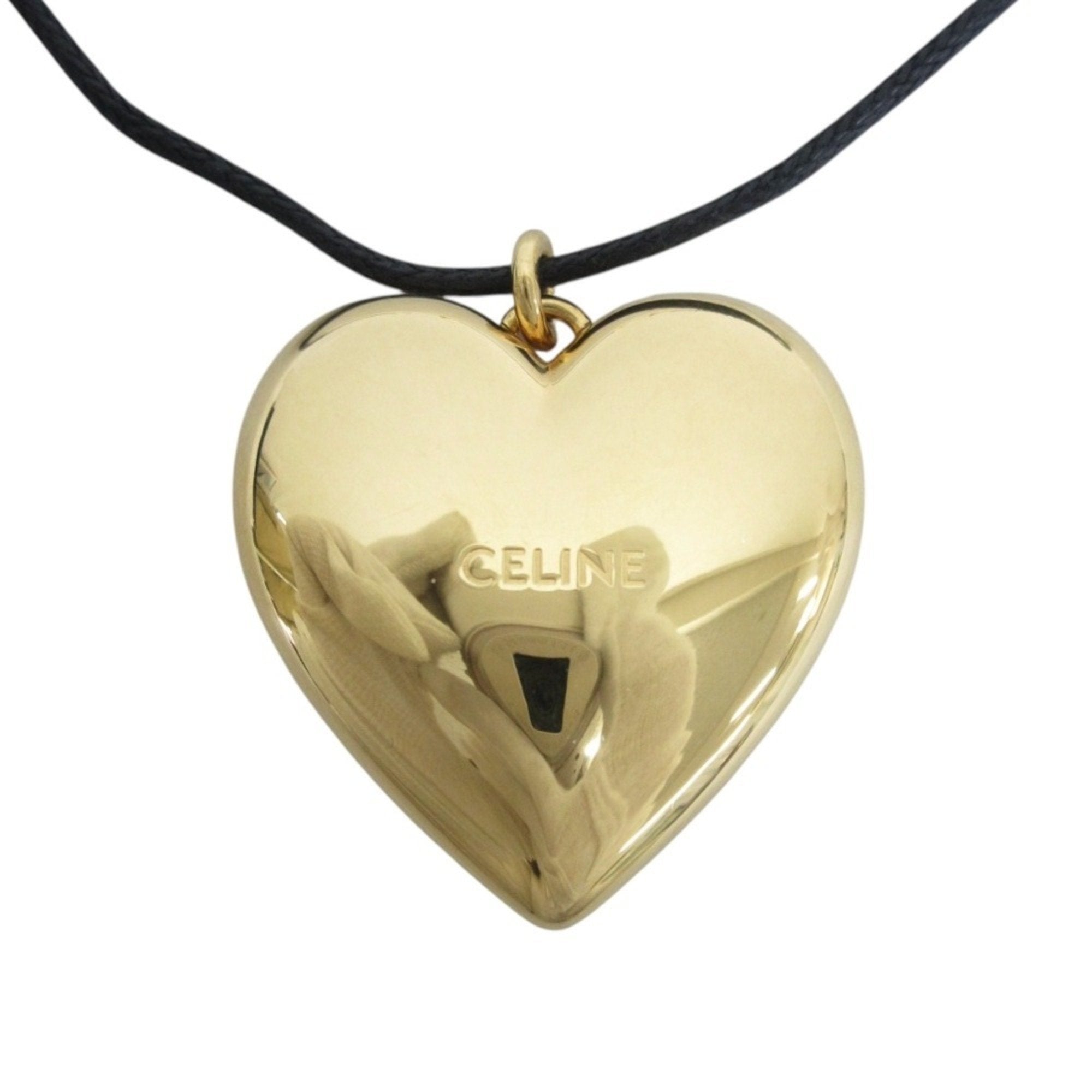 Triomphe Heart Motif Pendant Necklace Gold