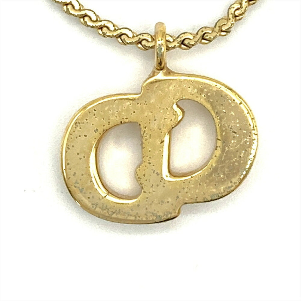Pendant Necklace Metal Gold