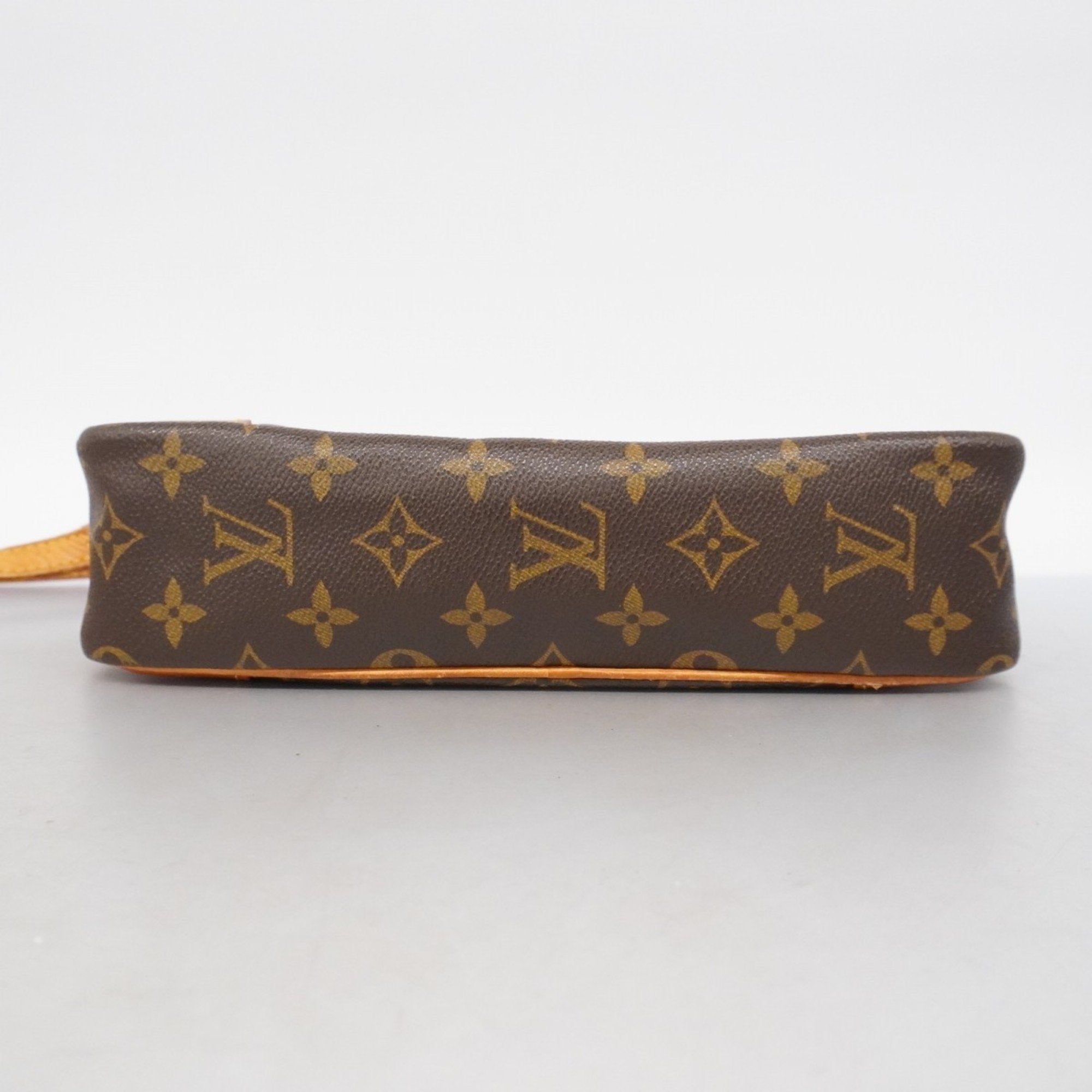 Trocadero Handbag Monogram Canvas 27