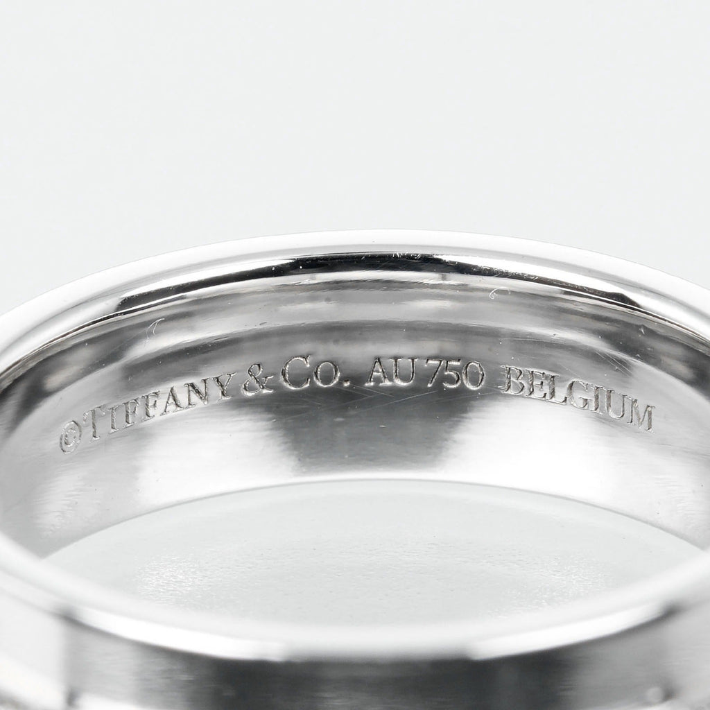 Ring 18K White Gold with Diamond