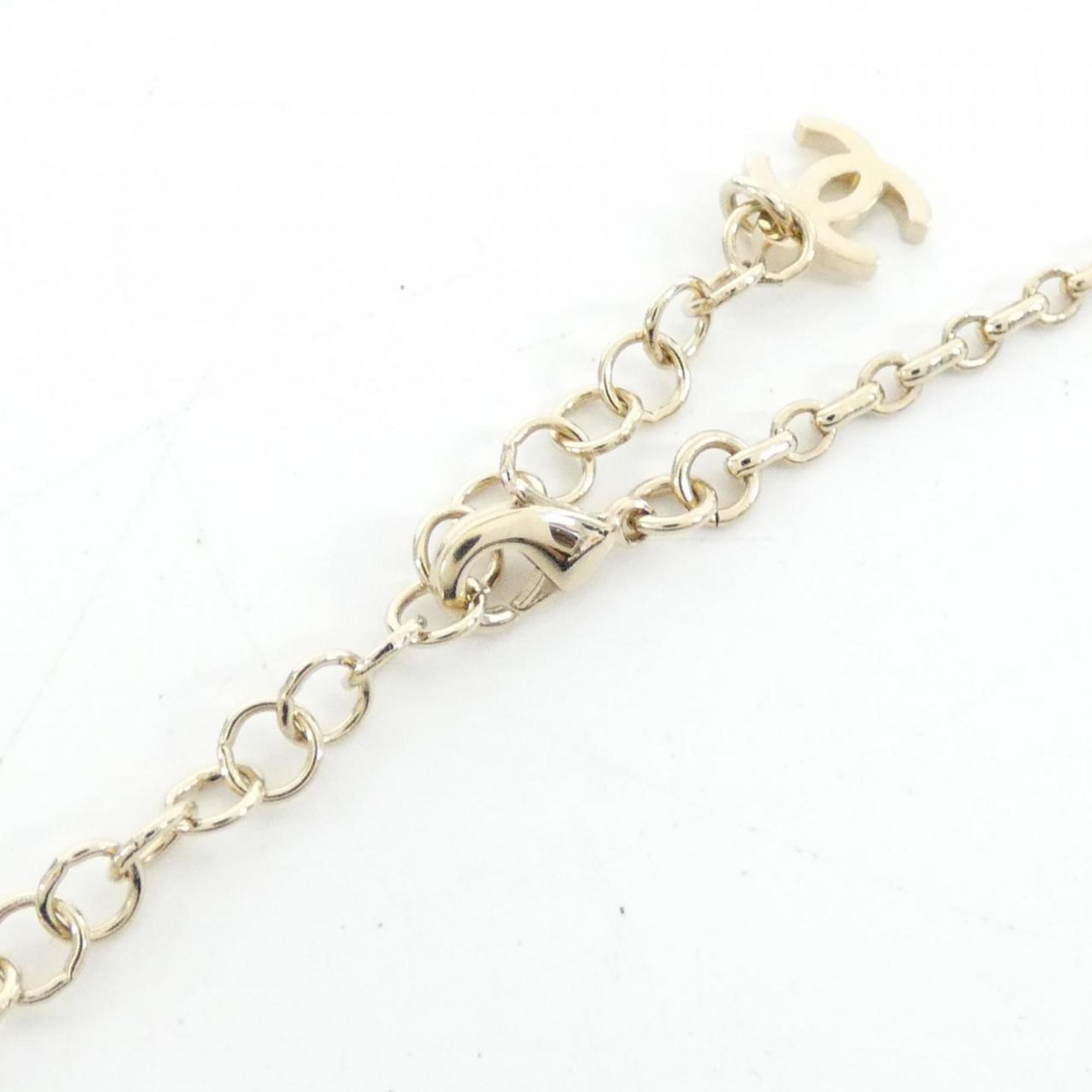 Pendant Necklace Metal