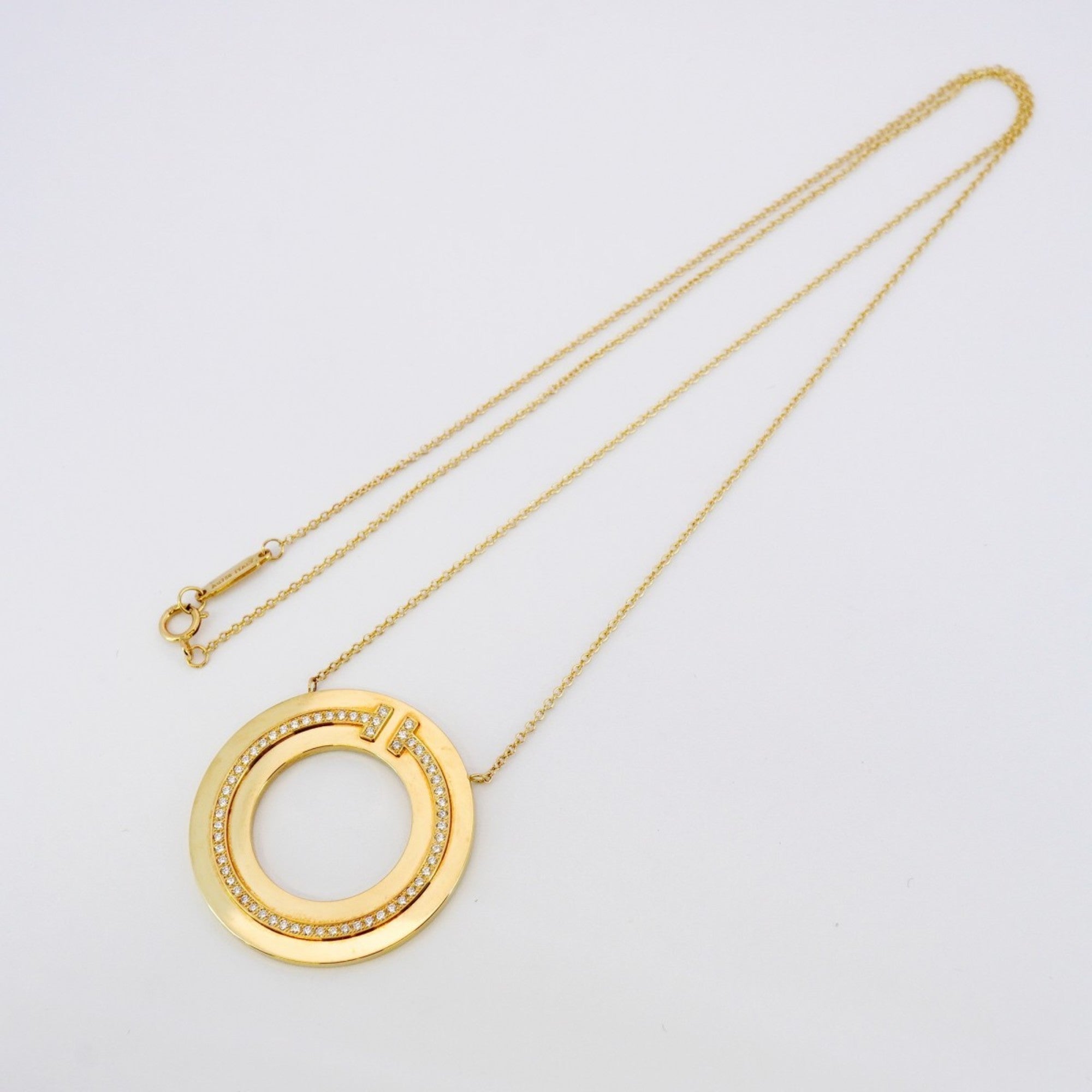 T Circle Pendant Necklace 18K Yellow Gold with Diamond