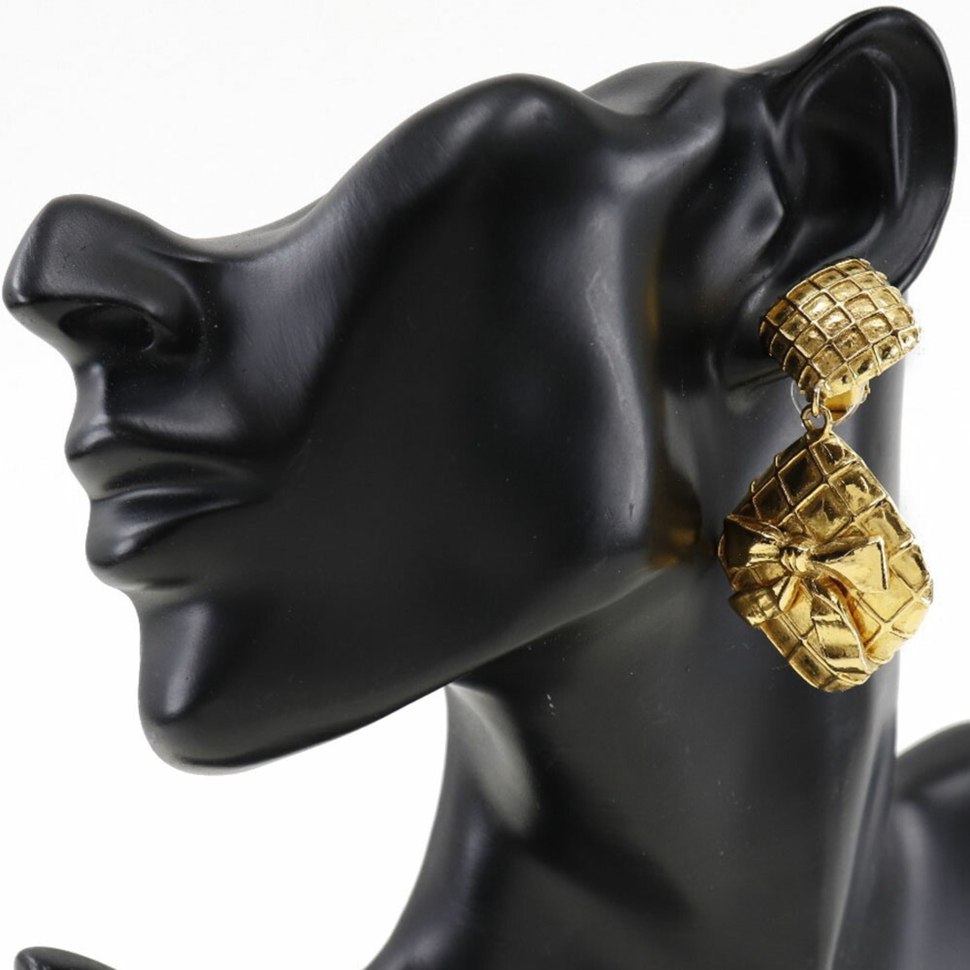 Earrings Gold-Tone Metal