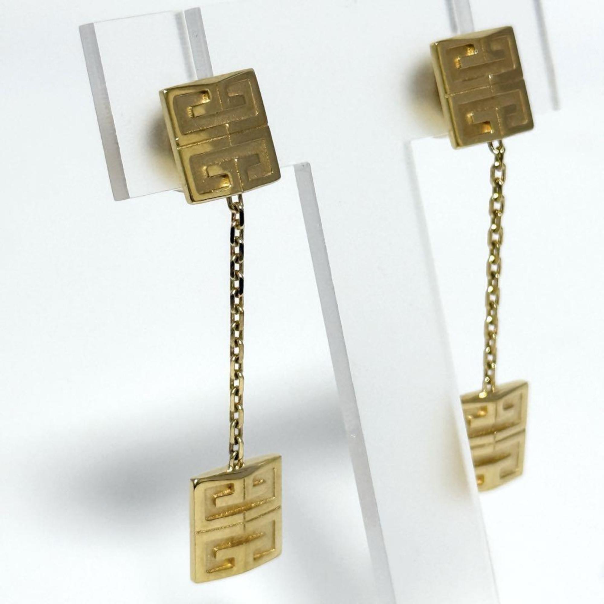 Earrings Metal