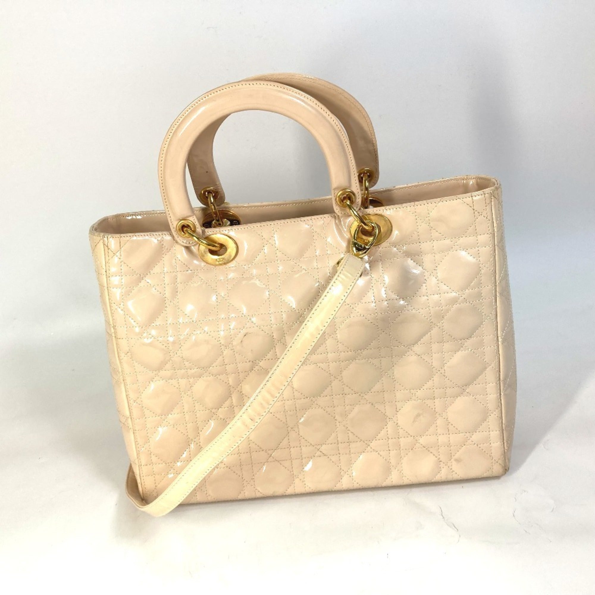 Lady Dior Bag Cannage Quilt Patent Medium
