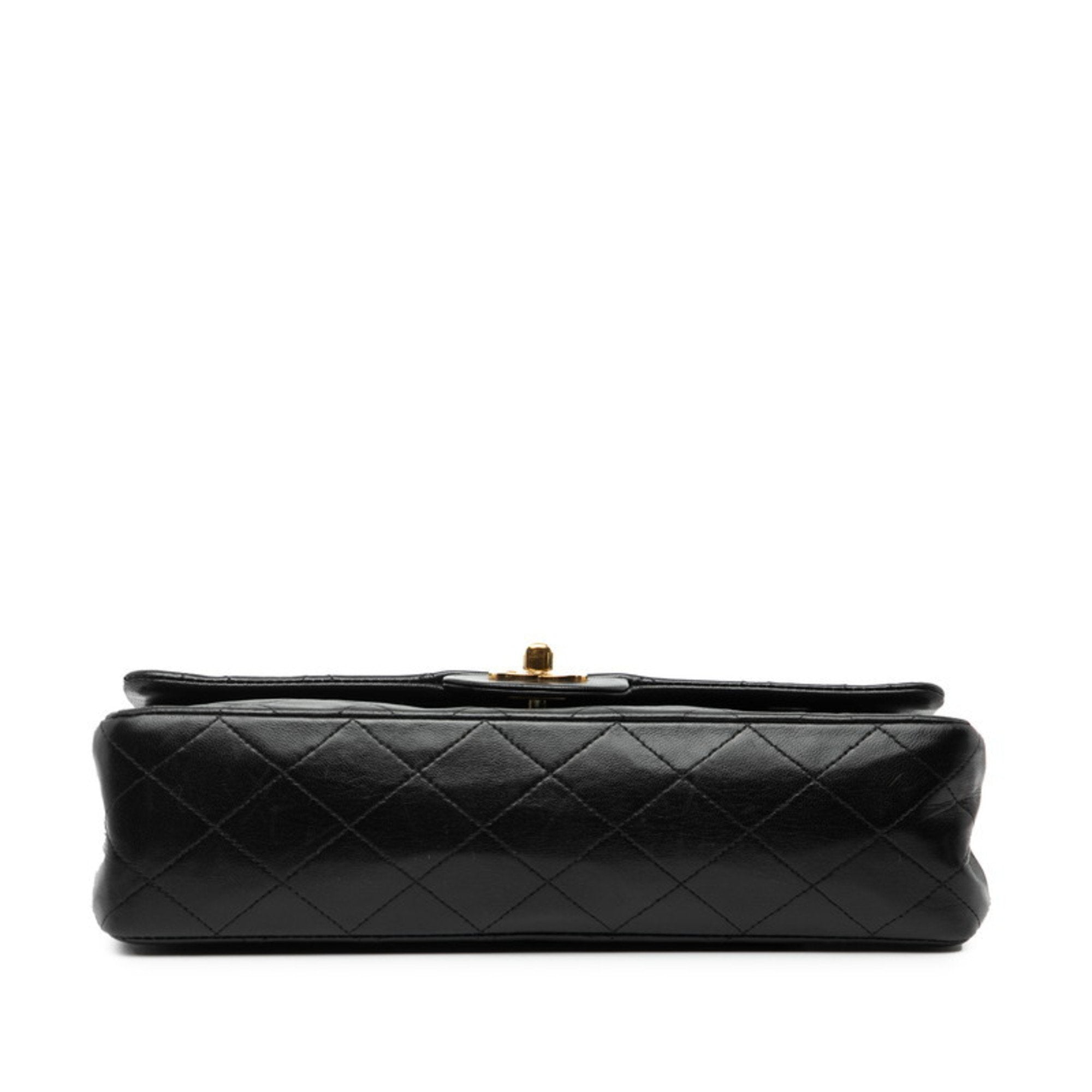 Vintage Classic Double Flap Bag Quilted Lambskin Medium