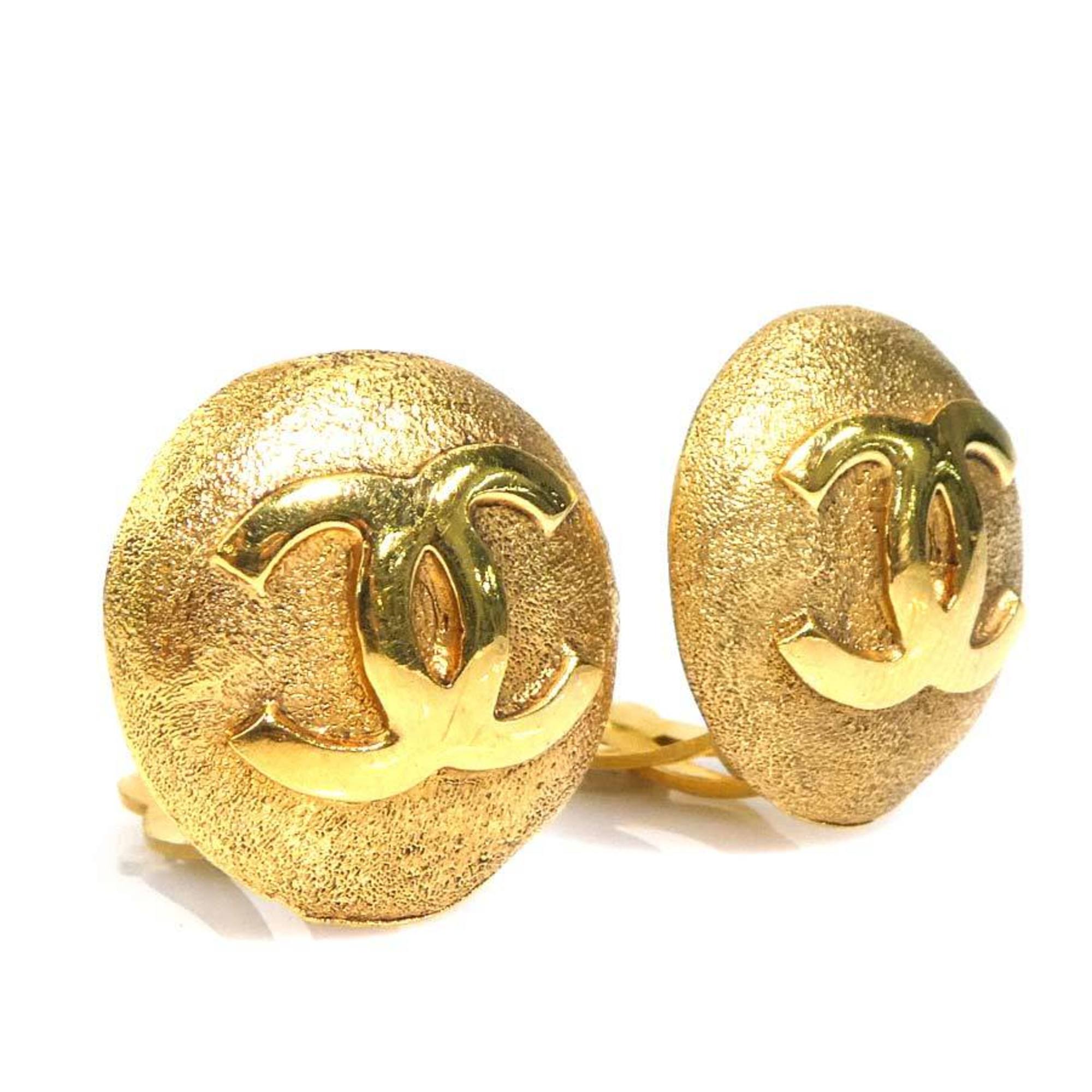 CC Logo Clip-On Earrings Gold-Tone Metal Gold-Tone Metal