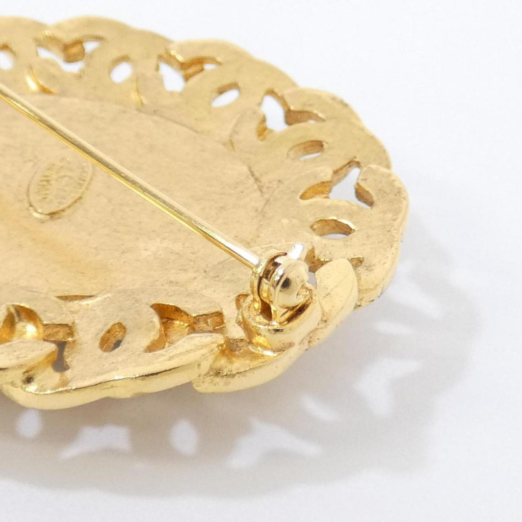 Brooch Gold-Tone Metal