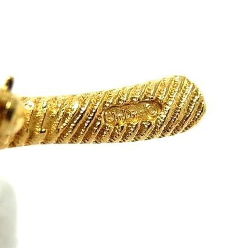 Brooch Gold Metal Leaf Motif